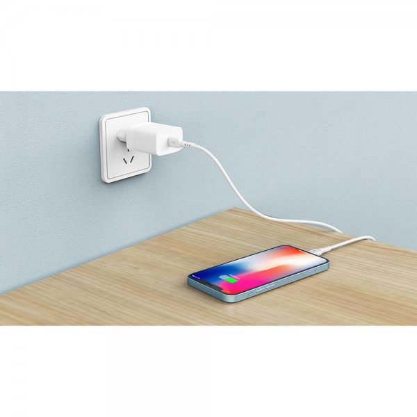 Gear Laddare med Kabel PD/PPS Travel Charger 30W Vit