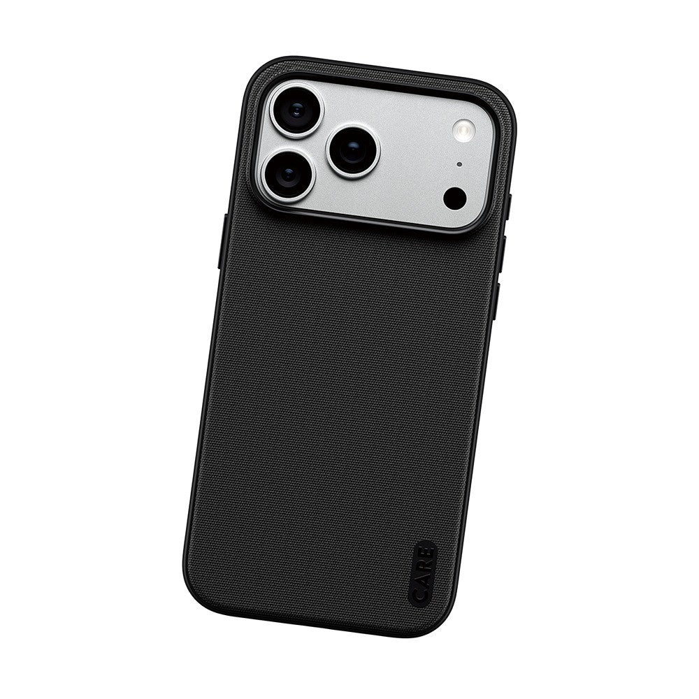CARE by PanzerGlass iPhone 17 Pro Max/iPhone 18 Pro Max Skal Fusion Fabric MagSafe Svart