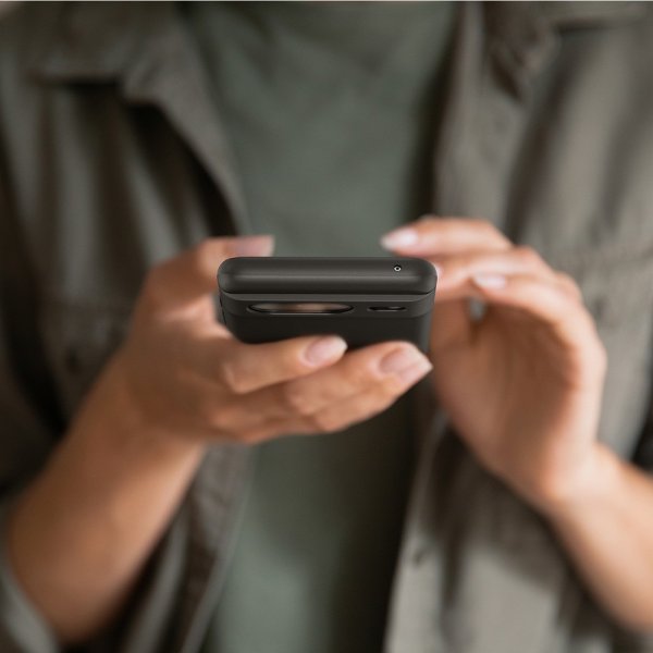 Spigen Google Pixel 8 Skal Thin Fit Svart