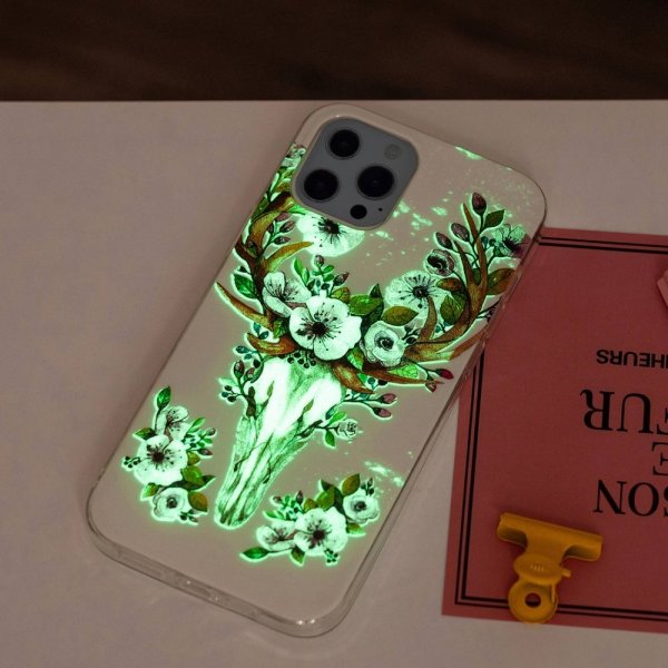 iPhone 14 Pro Max Skal Motiv Blommor och Hjort