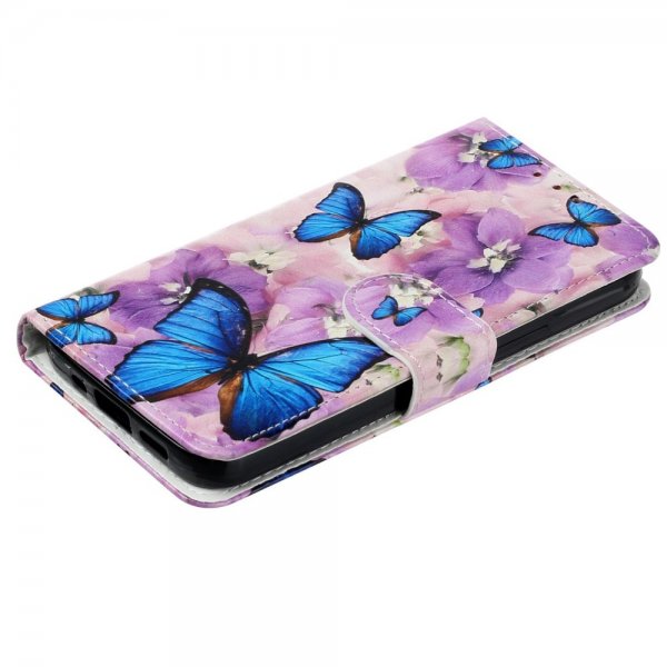 iPhone 15 Pro Max Fodral Motiv Lila Blommor Blåa Fjärilar