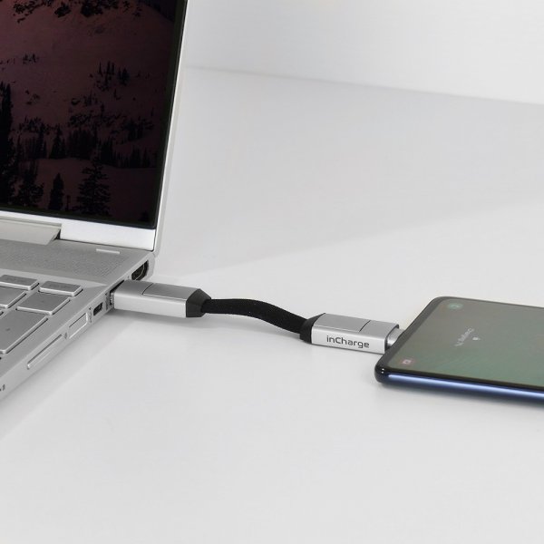 Rolling Square Kabel inCharge 6 Keyring Moon White