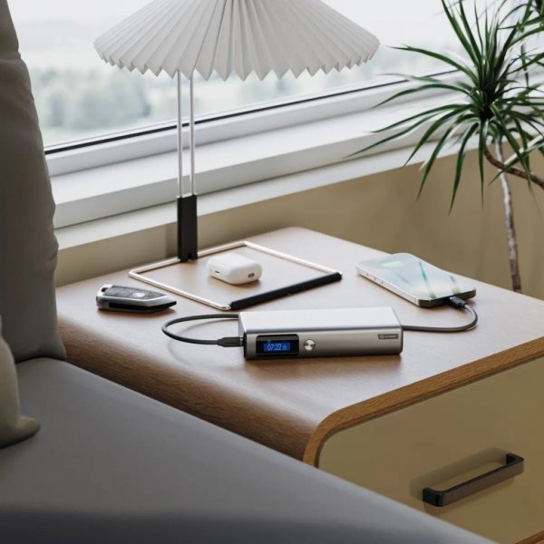 ALOGIC Powerbank Ruck 20 000mAh med 130W laddning