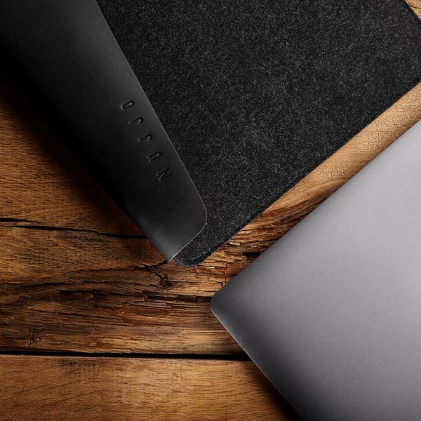 Mujjo MacBook Sleeve 13" Brun Svart