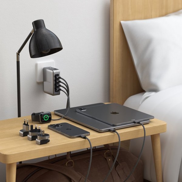 Satechi Laddare 145W USB-C 4-Port GaN Travel Charger