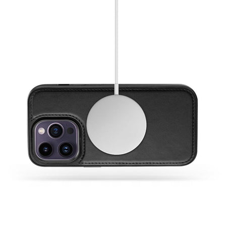 Tech-Protect iPhone 16 Pro Fodral Wallet MagSafe Svart