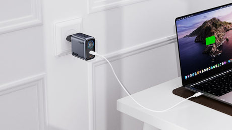SiGN 65W Väggladdare med Display 2xUSB-C/1x USB-A Grå