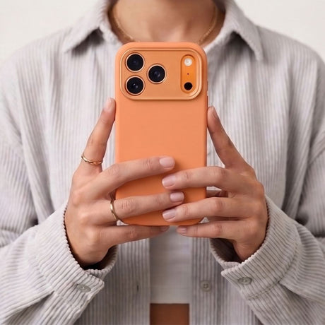 Tech-Protect iPhone 17 Pro/iPhone 18 Pro Skal Uniq MagSafe Orange