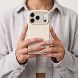 Tech-Protect iPhone 17 Pro/iPhone 18 Pro Skal Uniq MagSafe Beige