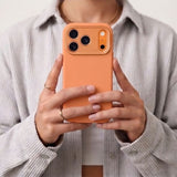 Tech-Protect iPhone 17 Pro Max/iPhone 18 Pro Max Skal Uniq MagSafe Orange