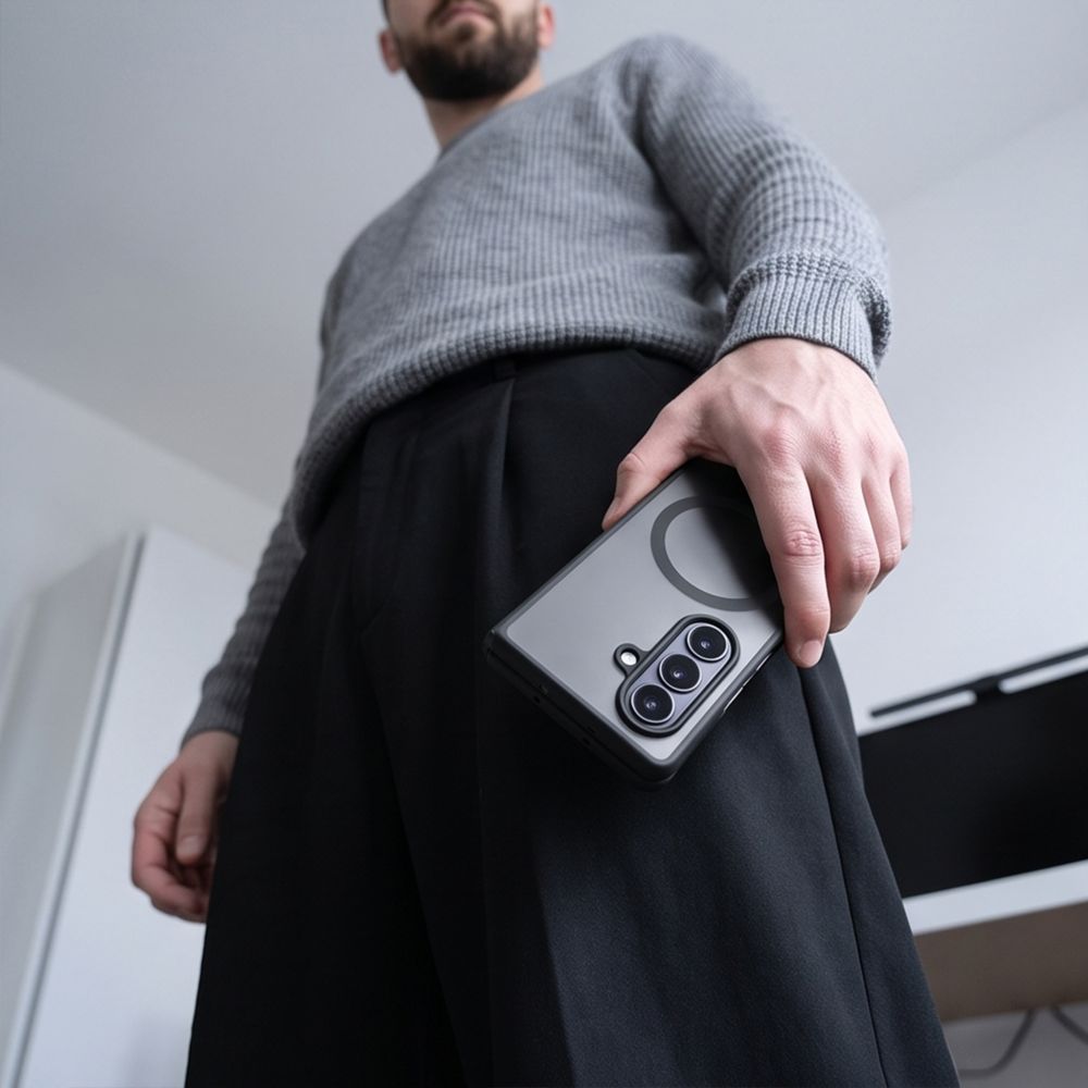 Tech-Protect Samsung Galaxy Z Fold 8 Ultra Skal MagPeak MagSafe Svart