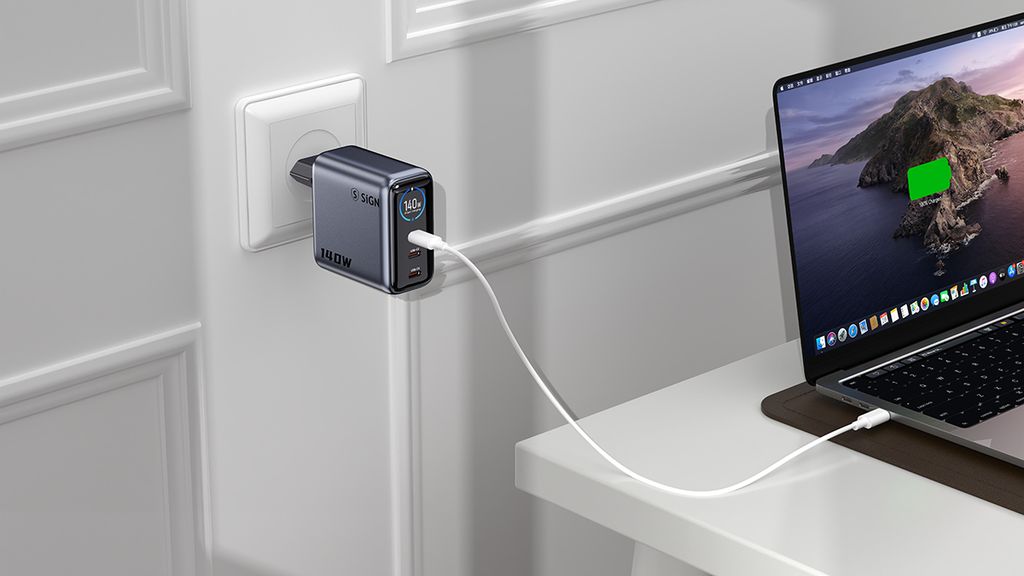 SiGN 140W Snabbladdare med Display 3xUSB-C/1xUSB-A Grå