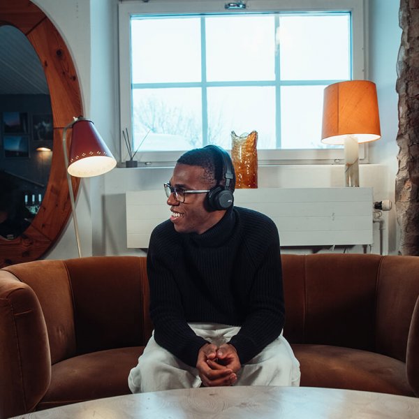 Jays Hörlurar q-Seven Combo Wireless ANC On-Ear Svart
