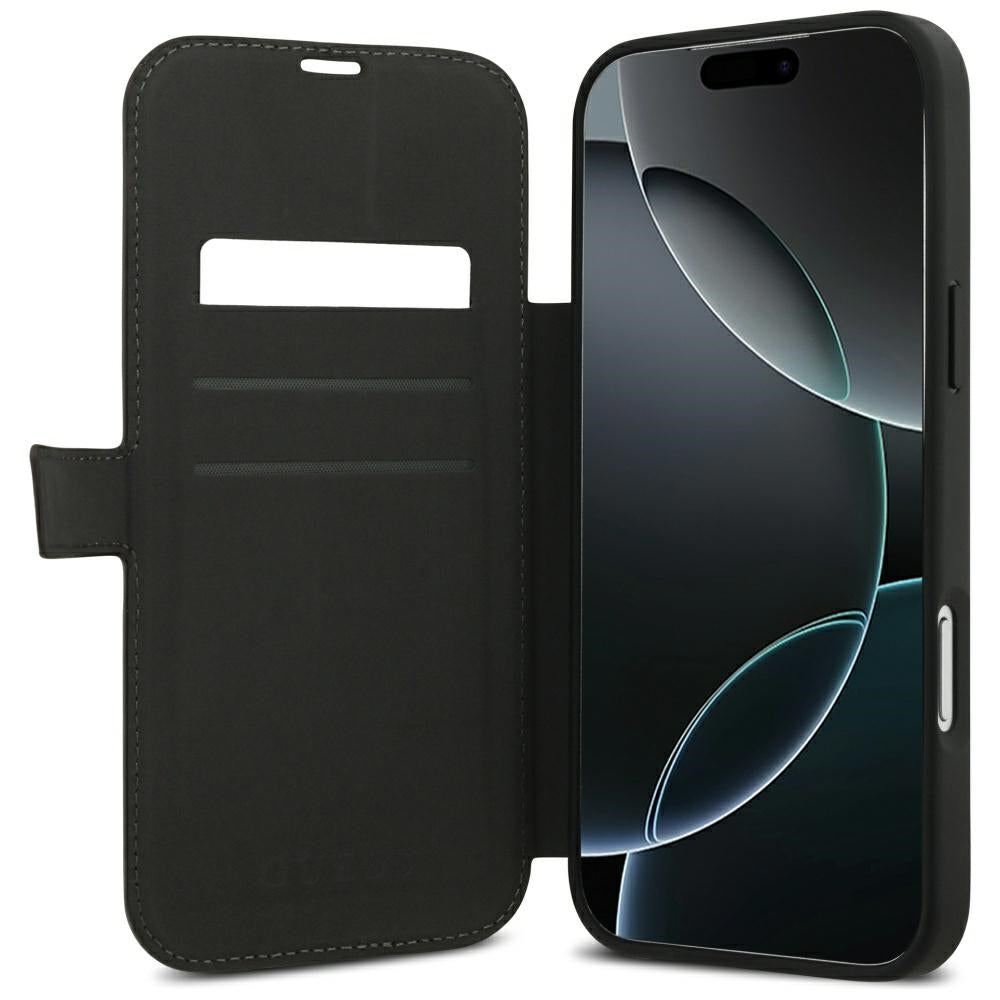 Guess iPhone 17 Pro Max/iPhone 18 Pro Max Fodral Book 4G Metal Logo Brun