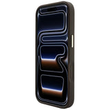 Guess iPhone 17 Pro/iPhone 18 Pro Skal 4G Embossed MagSafe Brun