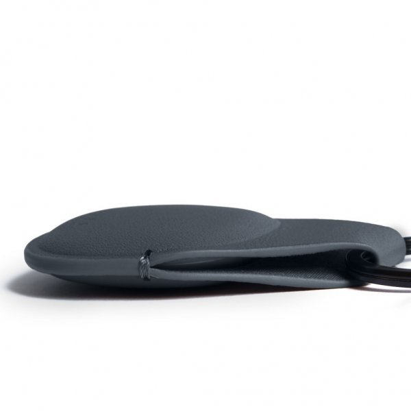 Mujjo Apple AirTag Hållare Canopy Basalt