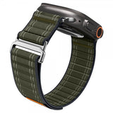 Spigen Apple Watch 44/45/46mm/Ultra 49mm Armband WBF0 Grön