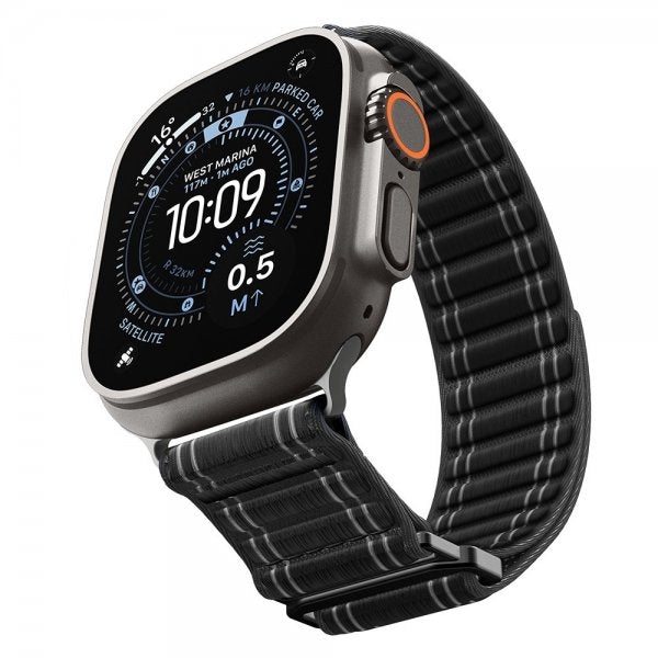 Spigen Apple Watch 44/45/46mm/Ultra 49mm Armband WBF0 Svart