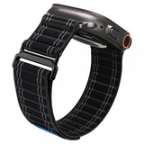 Spigen Apple Watch 44/45/46mm/Ultra 49mm Armband WBF0 Svart