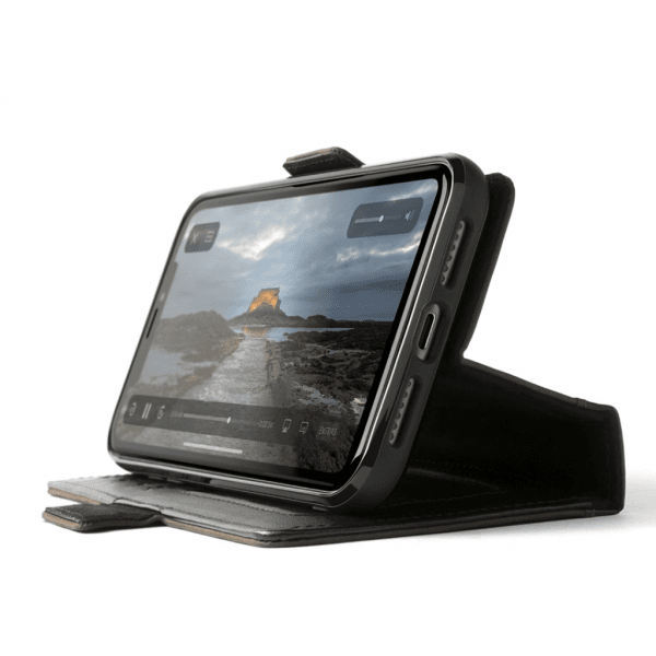 Twelve South iPhone 13 Pro Max Fodral BookBook MagSafe Brun