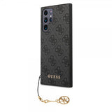 Guess Samsung Galaxy S22 Ultra Skal 4G Charms Grå