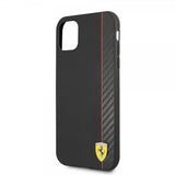 Ferrari iPhone 11 Skal On Track Carbon Stripe Svart