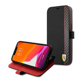 Ferrari iPhone 13 Pro Fodral Carbon Effect Metal Logo Vertical Stripe Svart