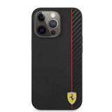 Ferrari iPhone 13 Pro Max Skal Carbon Effect Metal Logo Vertical Stripe Svart