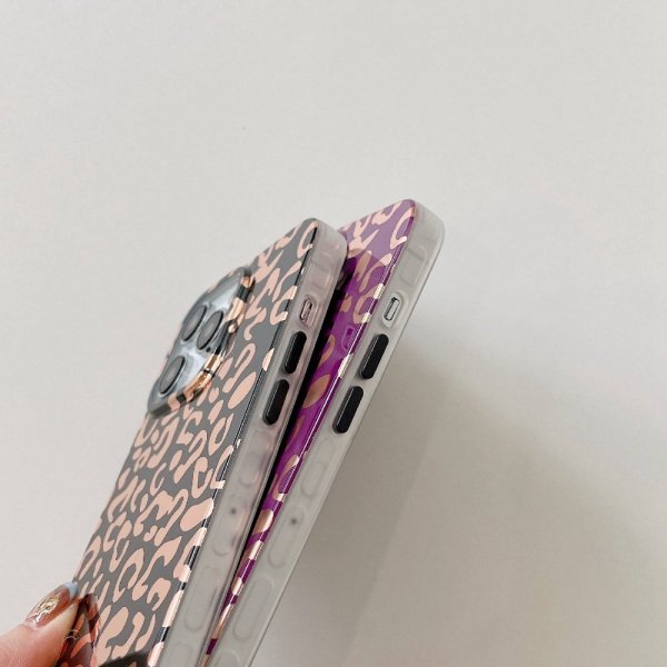 iPhone 14 Pro Skal Leopardmönster Vit