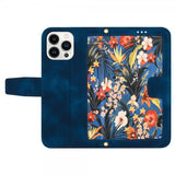 iPhone 15 Plus Fodral Blommönster Mörkblå