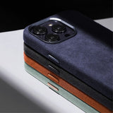 iPhone 15 Pro Max Skal Alcantara MagSafe Grå