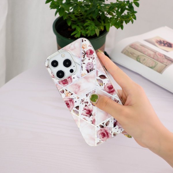 iPhone 15 Pro Max Skal Marmormönster Rosor Rosa