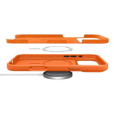 Spigen iPhone 17 Pro Skal Silicone Fit MagFit Cosmic Orange