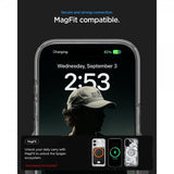 Spigen iPhone 17 Skal Ultra Hybrid Zero One MagFit Vit