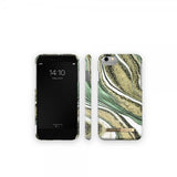 Ideal of Sweden iPhone 6/6S/7/8/SE Skal Fashion Case Cosmic Green Swirl