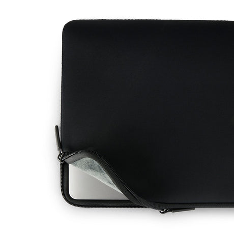 Pipetto MacBook Air 15 Sleeve Classic Fit Sleeve Svart