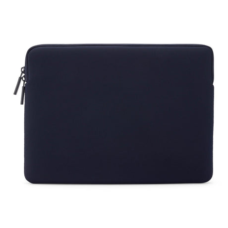 Pipetto Classic Fit Sleeve till MacBook Neo 13 Mörkblå