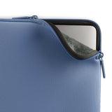 Pipetto Classic Fit Sleeve till MacBook Neo Lavender