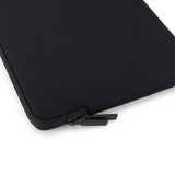 Pipetto Classic Fit Sleeve till MacBook Neo Svart