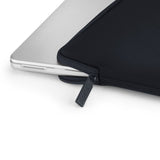 Pipetto MacBook Neo 13 Skal Hardshell Frosted Clear