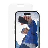 PanzerGlass iPhone 16 Pro/iPhone 17 Skärmskydd Classic Fit EasyAligner