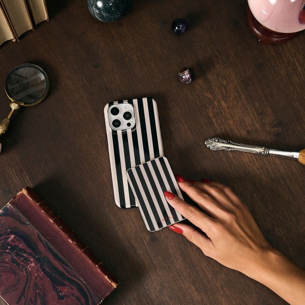 Burga iPhone 13 Pro Skal Tough MagSafe Prophecy