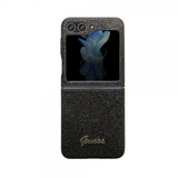 Guess Samsung Galaxy Z Flip 5 Skal Glitter Flakes Metal Logo Svart