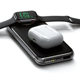 Satechi Quatro Powerbank med inbyggd Qi-laddning och Apple Watch laddning