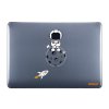 Macbook Pro 15 Touch Bar (A1707. A1990) Skal Motiv Astronaut No.4