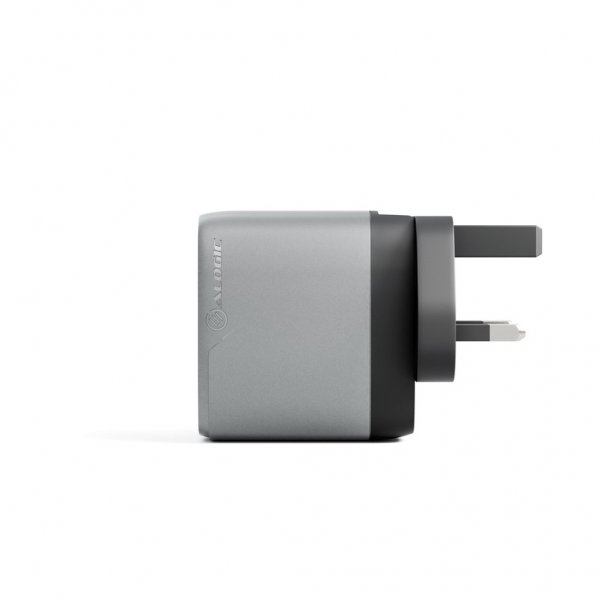 Laddare Rapid Power 67W Multi-Country Travel GaN Charger