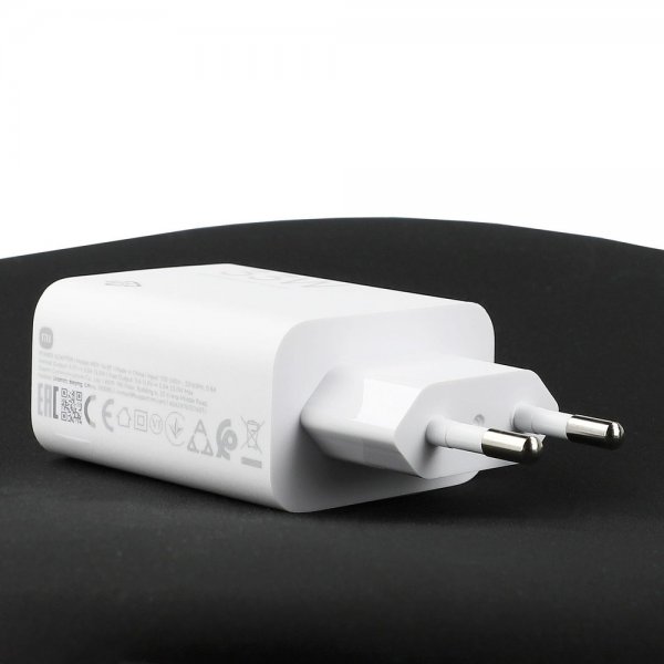 Original Laddare med USB-C kabel 33W Charging Combo 3A Type-A