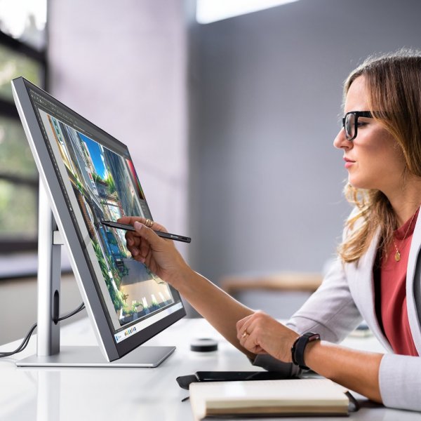 CLARITY 32” UHD 4K Monitor Webcam Touch Screen