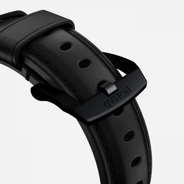 Apple Watch 38/40/41/42mm Armband Traditional Band Black Hardware Svart