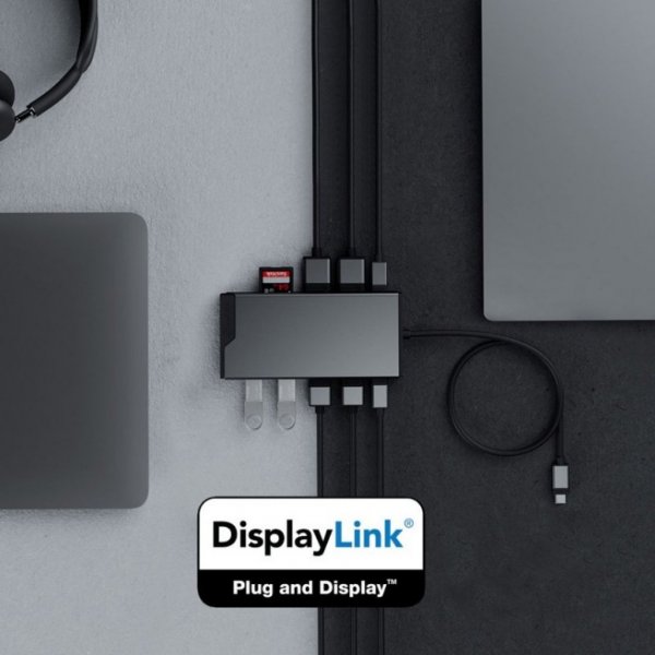 DV3 Universal Triple Display Docking Station